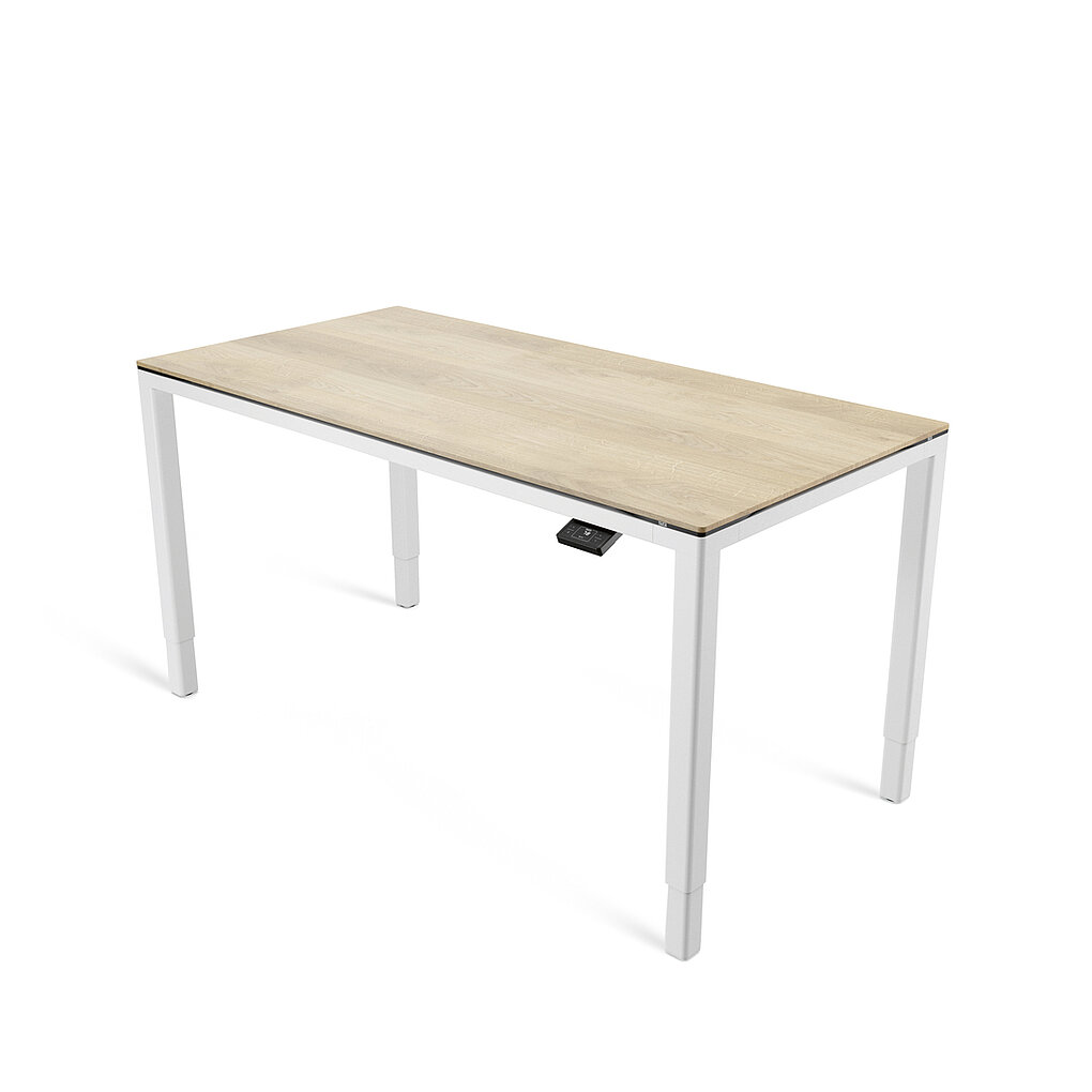 YAASA Desk Four